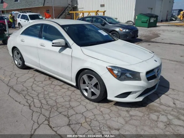 Mercedes CLA250 W Transporcie